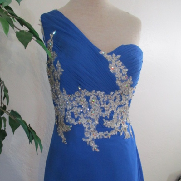 - NWT Prom Pageant Formal One Shoulder Dress Gown - Picture 3 of 8